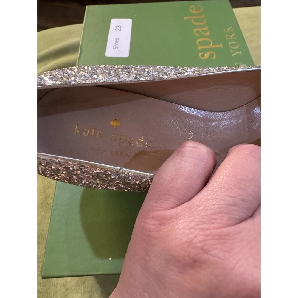 Kate Spade Dolores‎ Silver Gold Glitter Block Heel Pumps Women Size 6 Display